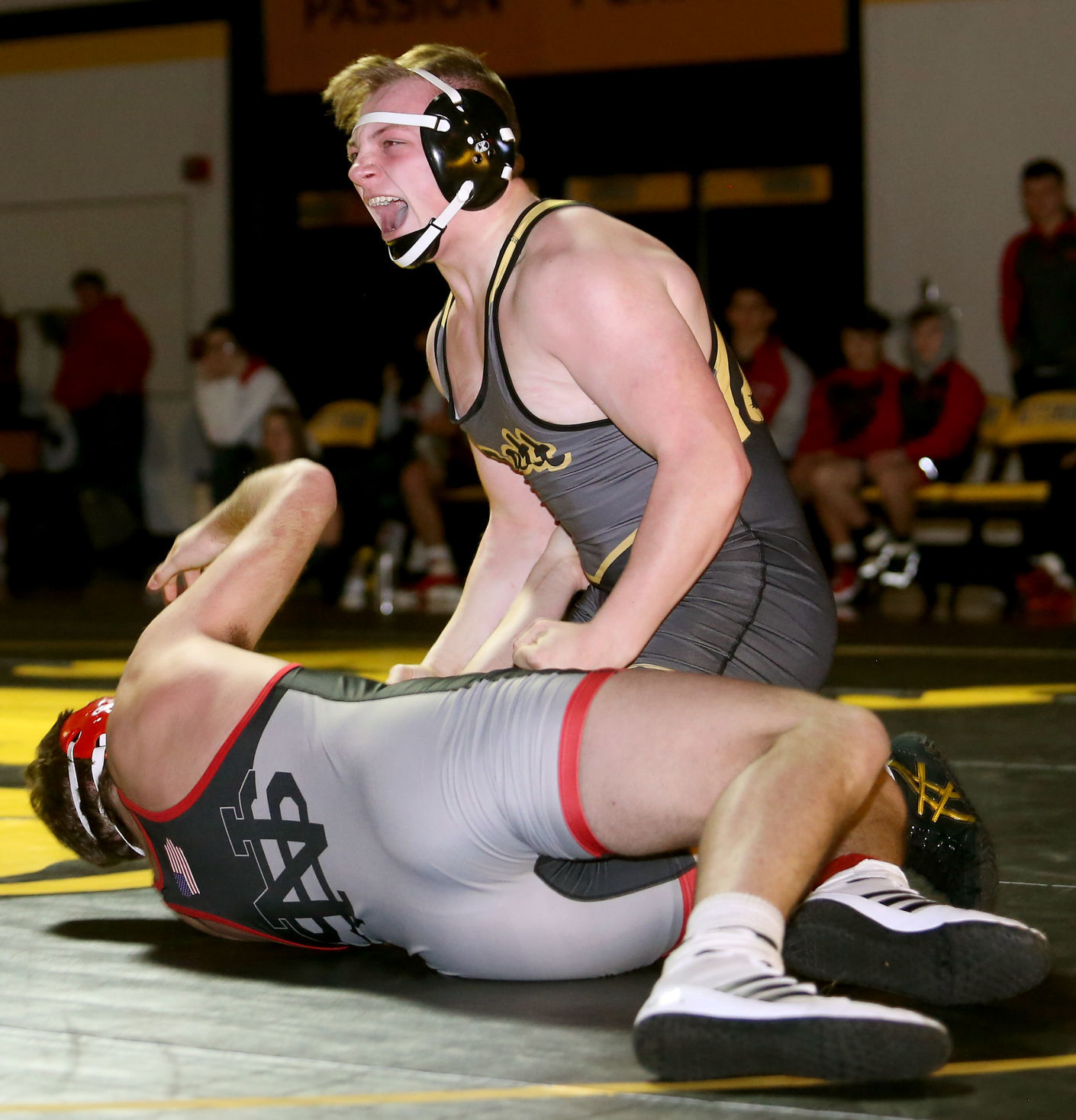 020619-qct-spt-dual-team-wrestling-008